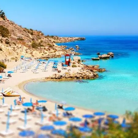 Enjoy A Holiday Of A Lifetime Renting Your Own Private In At The Best Rate 1279 *