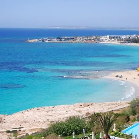 Enjoy A Holiday Of A Lifetime Renting Your Own Private In At The Best Rate 1279